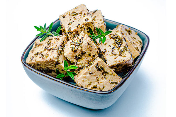 Tofu in Kräuter-Marinade
