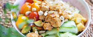 Quinoa-Bowl mit Orangen-Tofu